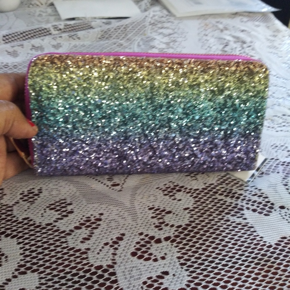 Wallets - Picture 5 of 5
